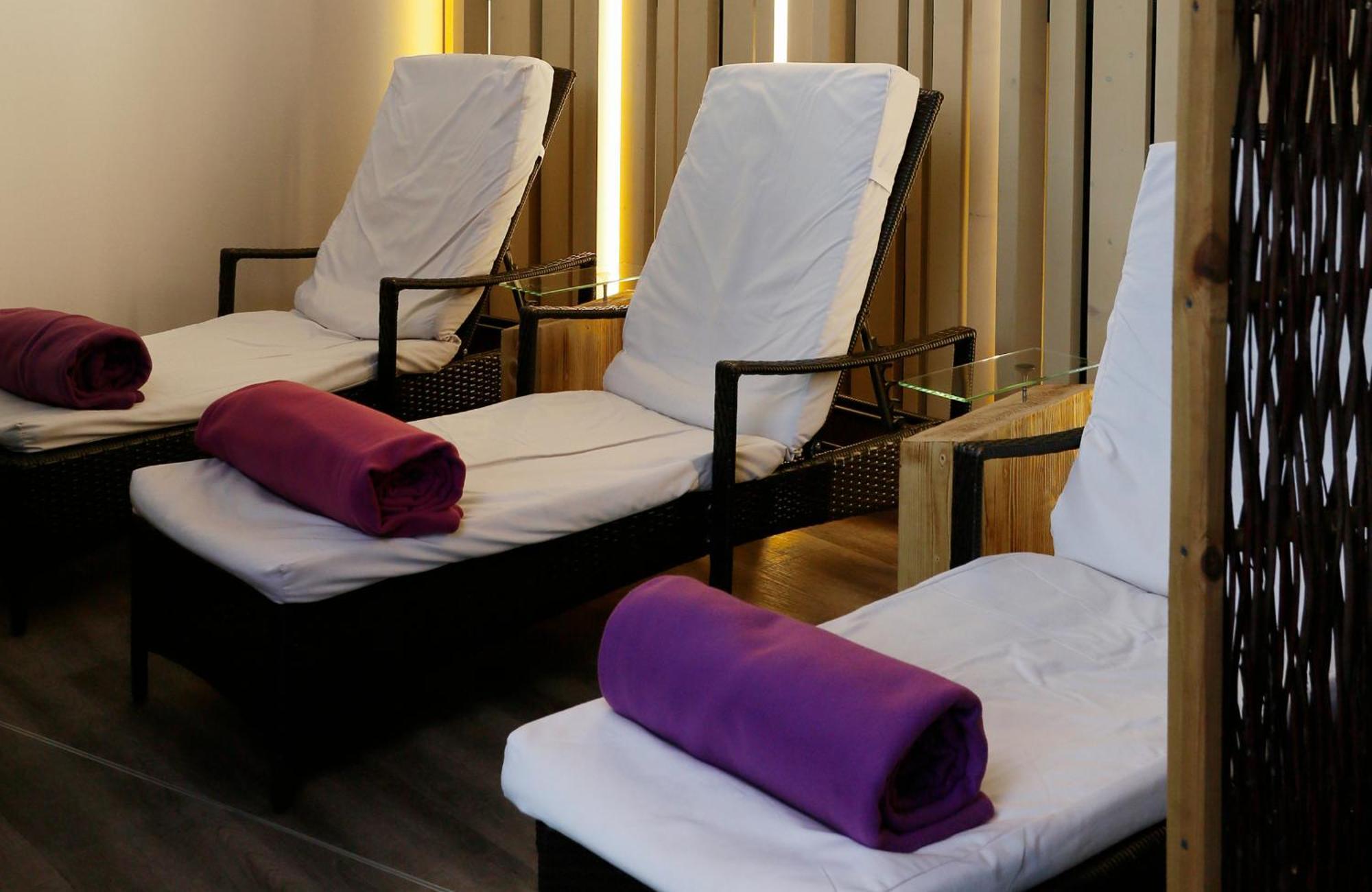 Konsumhotel Am Park 오버호프 외부 사진