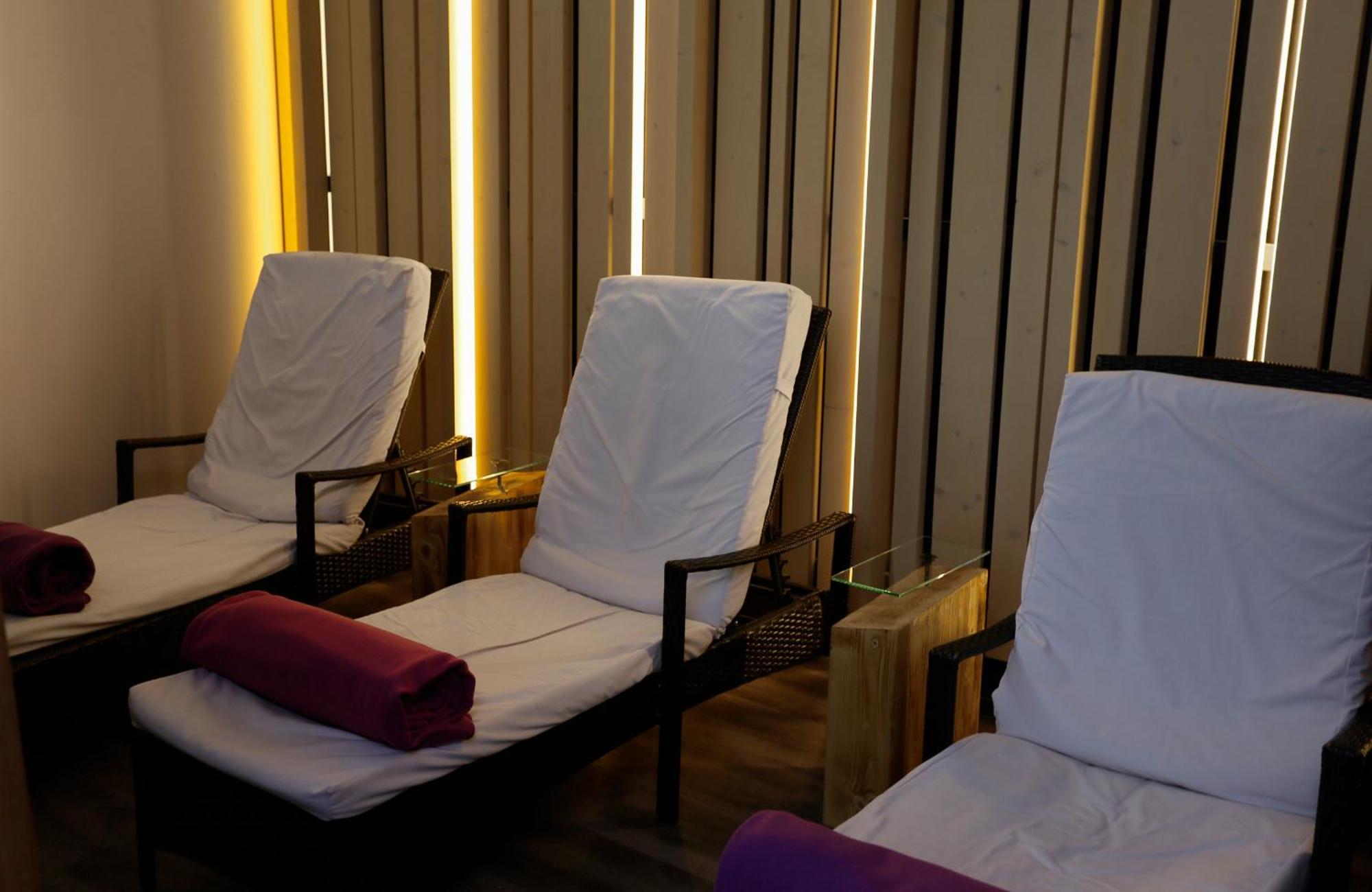 Konsumhotel Am Park 오버호프 외부 사진
